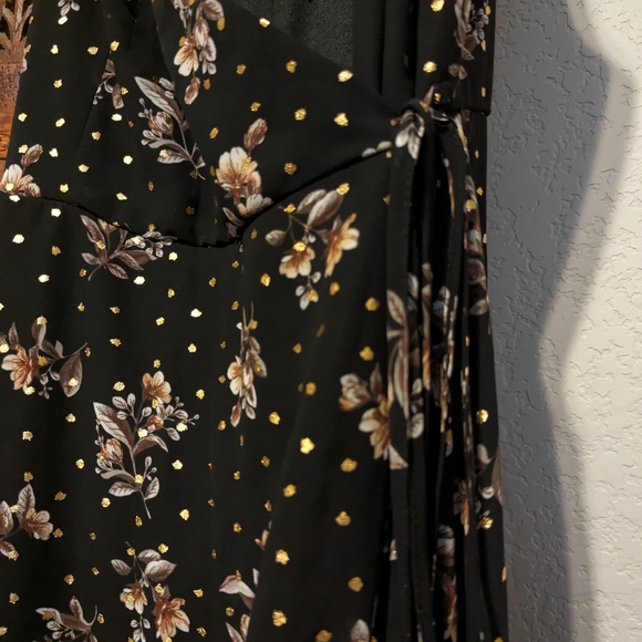 Lulu's Size XS Floral Black Maxi Dress - Picture 8 of 12